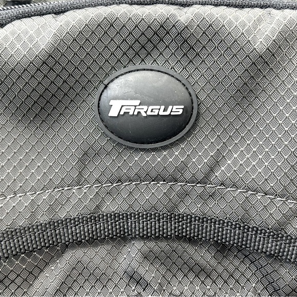 Targus Laptop Backpack - Picture 14 of 15